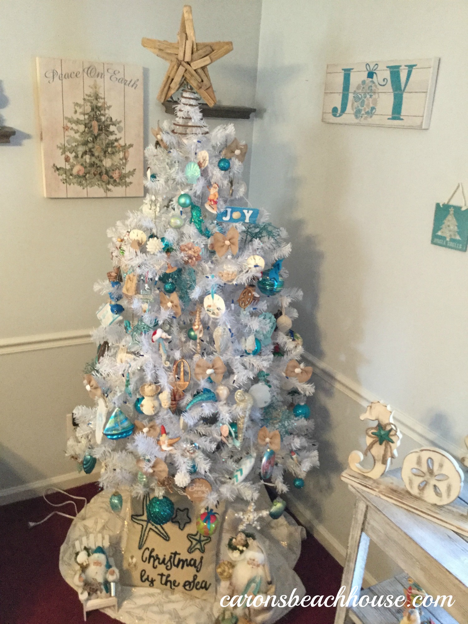 Winning Coastal Christmas Tree Caron S Beach House