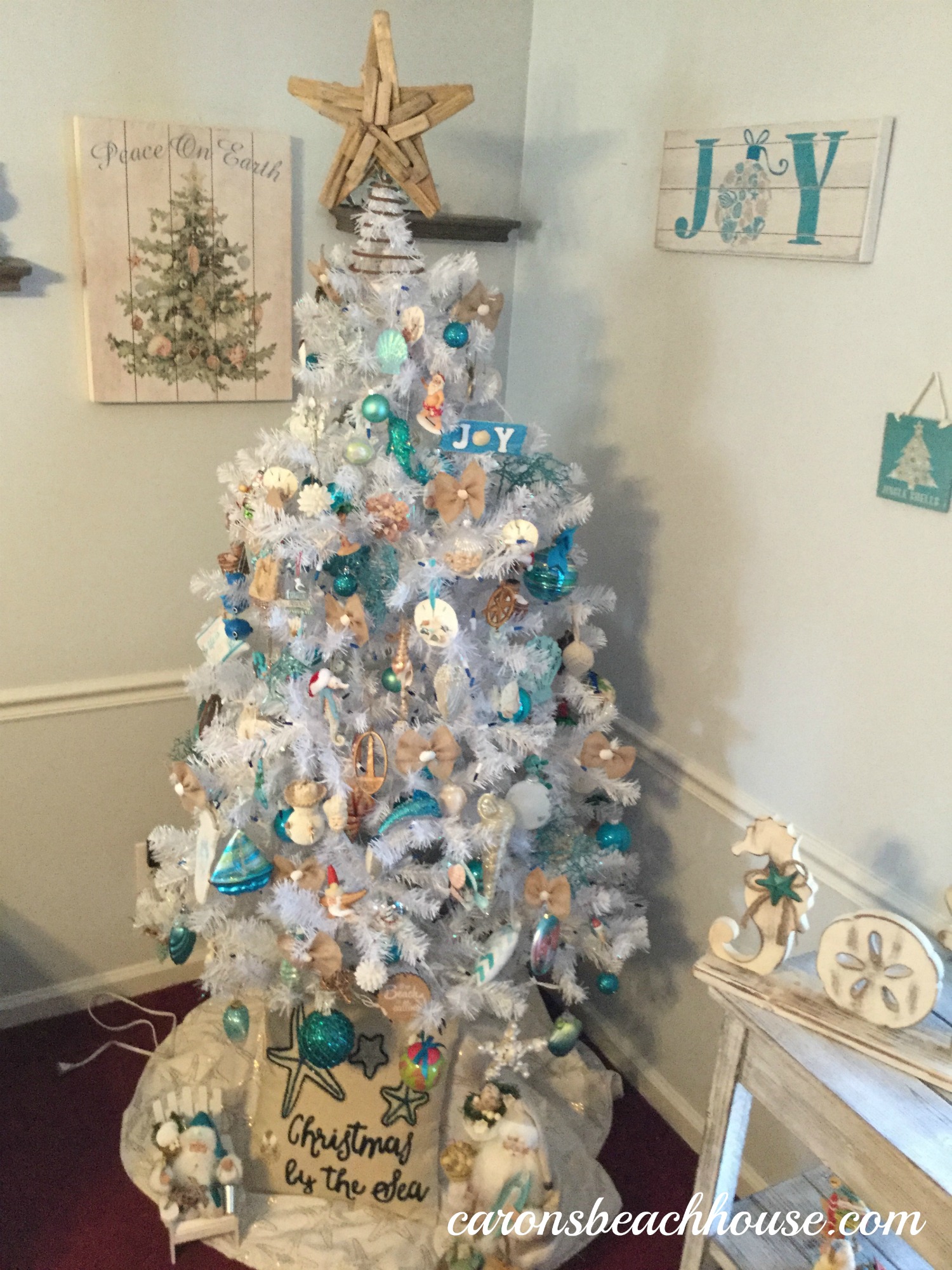 Winning Coastal Christmas Tree! - Caron's Beach House